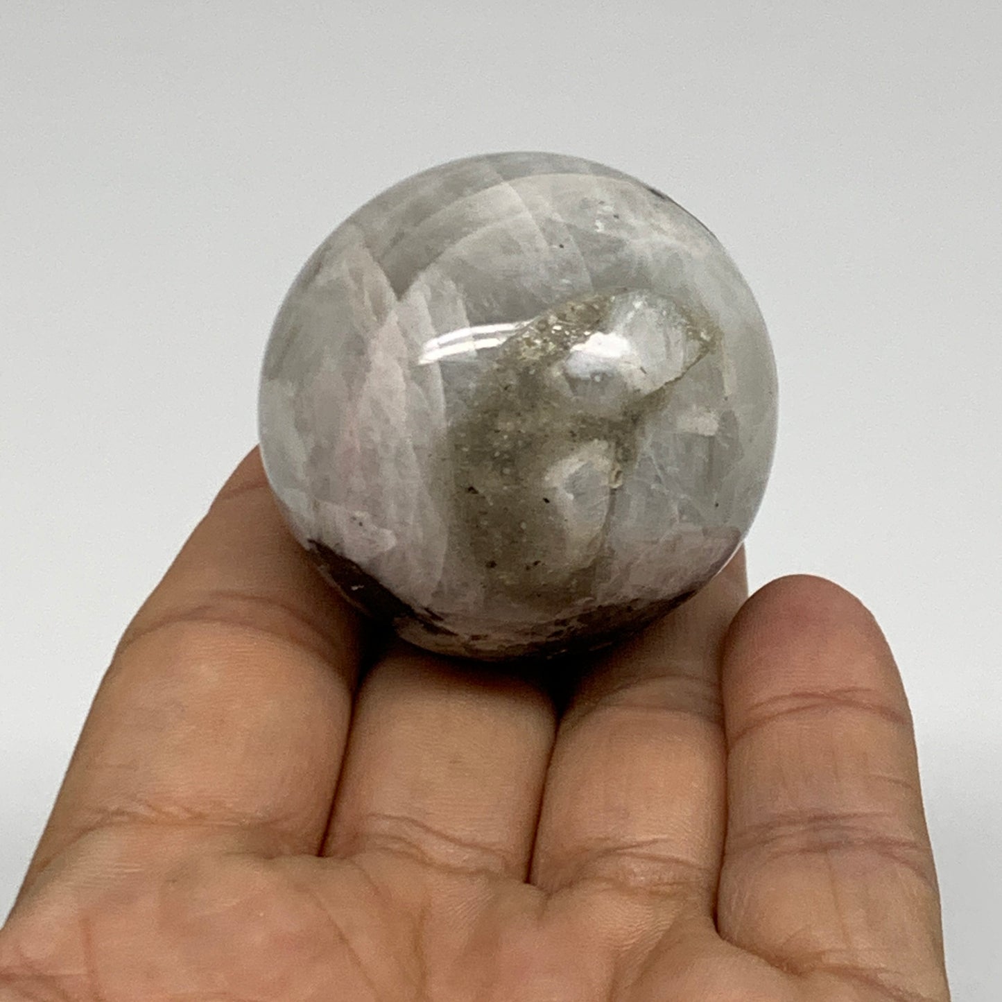 96.7g, 1.6"(41mm), Natural Rainbow Moonstone Sphere Ball Gemstone, B34950