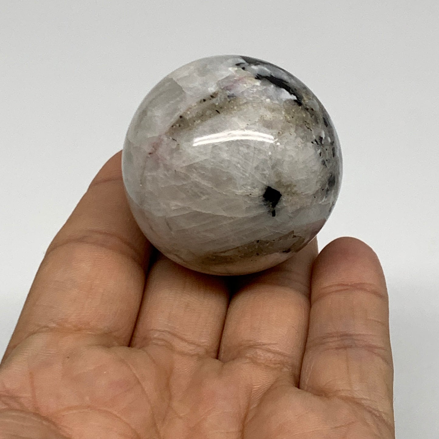 96.7g, 1.6"(41mm), Natural Rainbow Moonstone Sphere Ball Gemstone, B34950