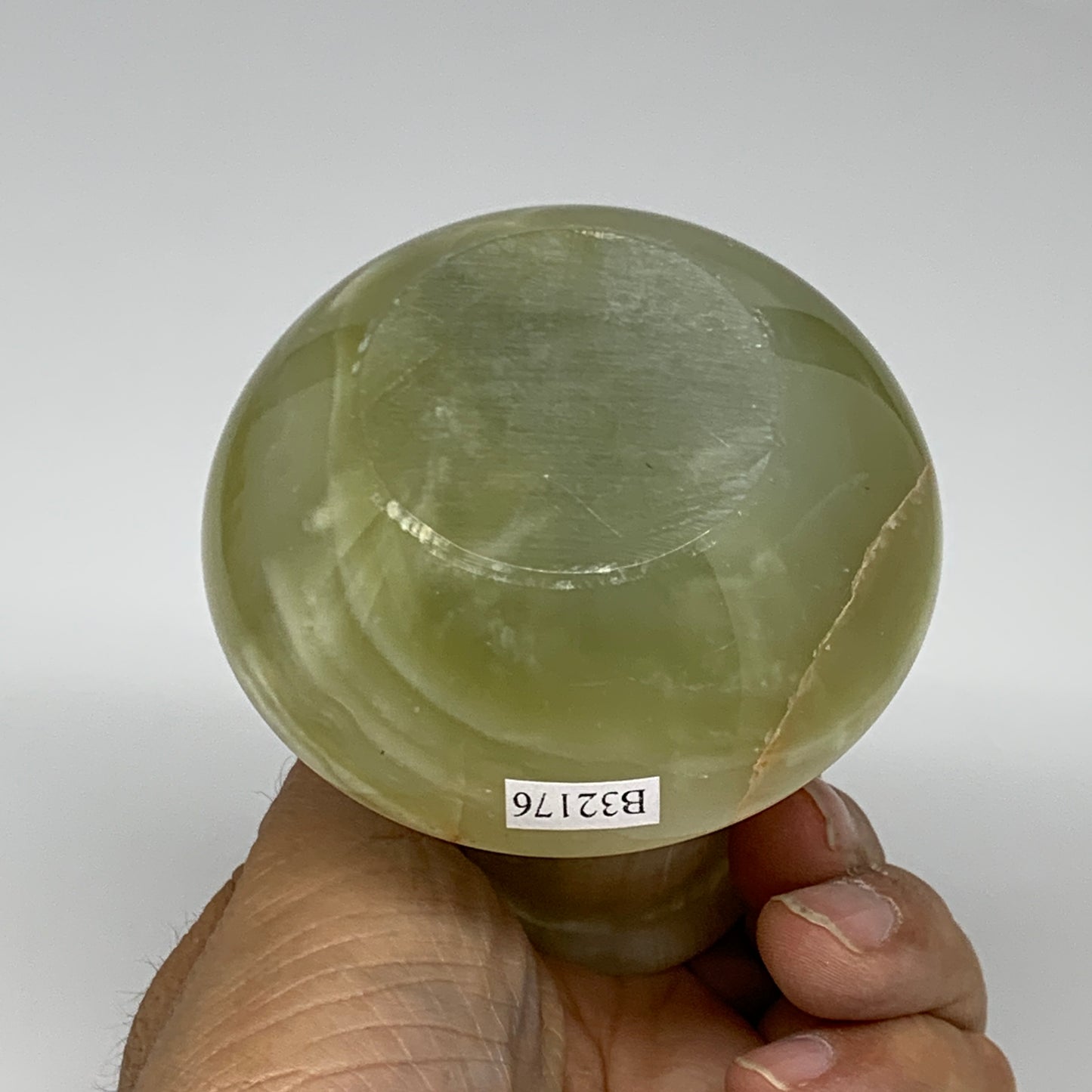 267g, 3.3"x1.4"x2.8", Natural Green Onyx Candle Holder Gemstone Hand Carved, B32