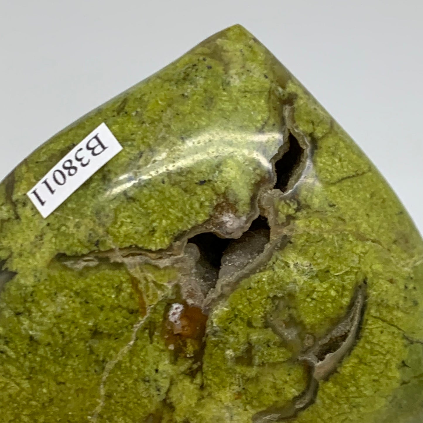 0.38 lbs, 2.9"x2.9"x1.3", Green Opal Heart Polished Gemstone Crystal, B38011