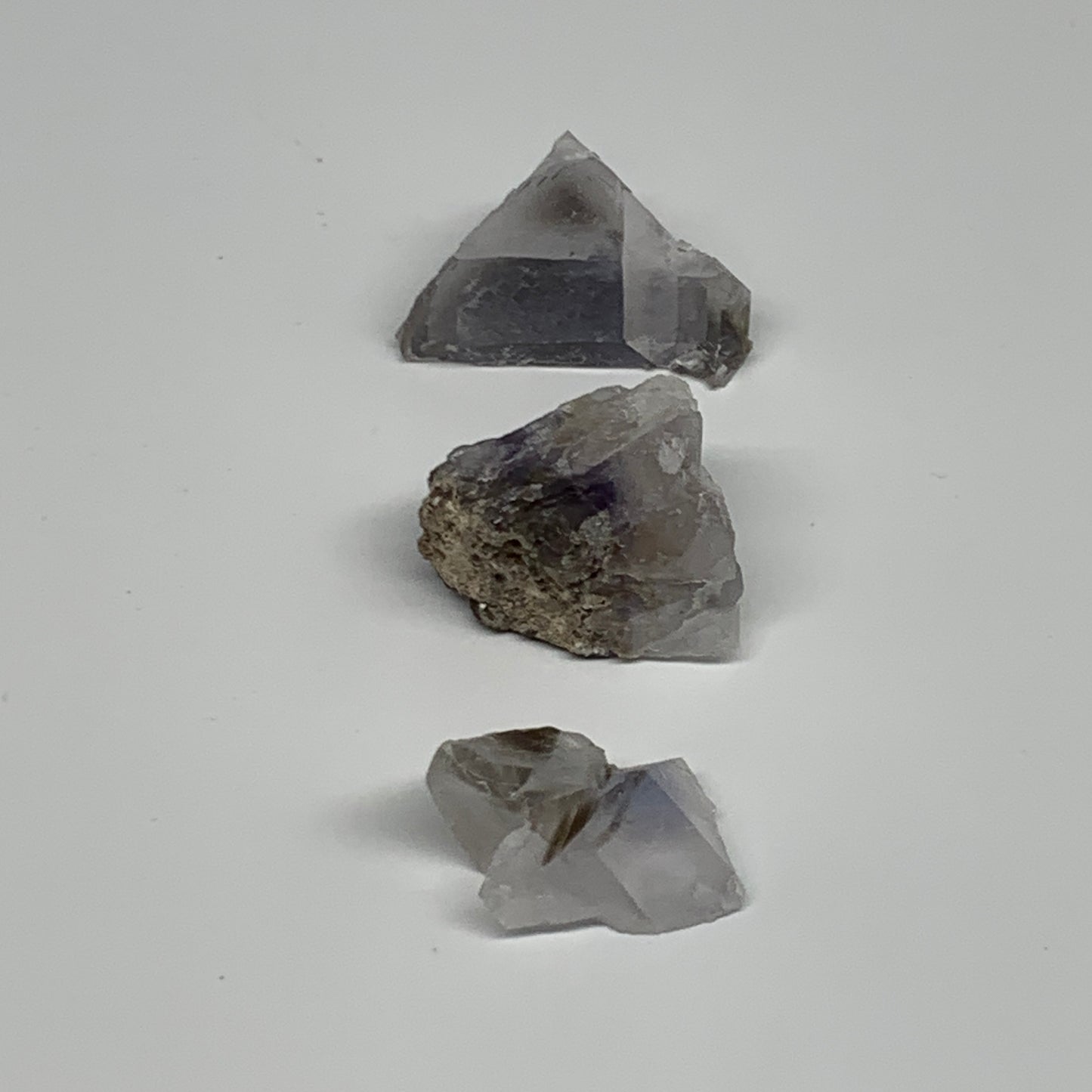 62.9g,1.3"-1.6",3pcs, Purple Fluorite Crystal Mineral Specimen @Pakistan,B27711