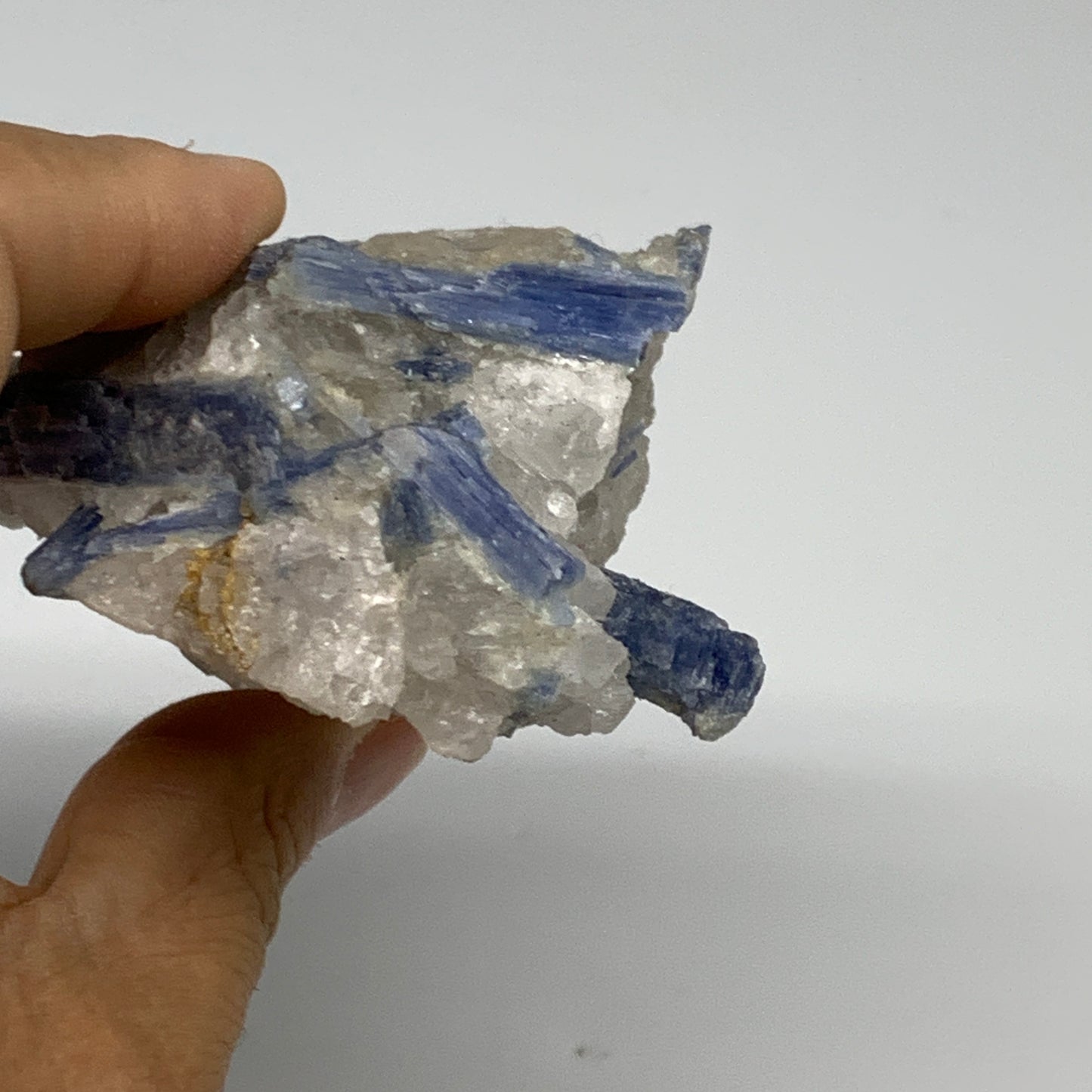 218.1g, 4.4"x2.5"x1.7",Blue Kyanite Quartz  Mineral Specimen @Brazil, B32865