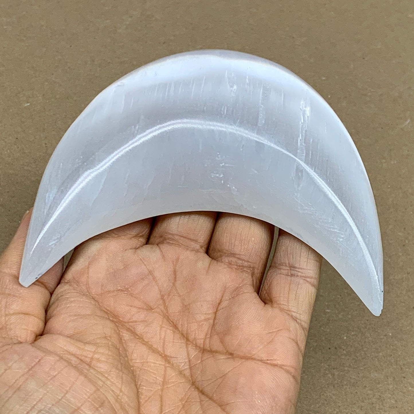 181g, 4.2"x2.2"x0.9", Selenite Crescent Moon Crystal (Satin Spar), B36274