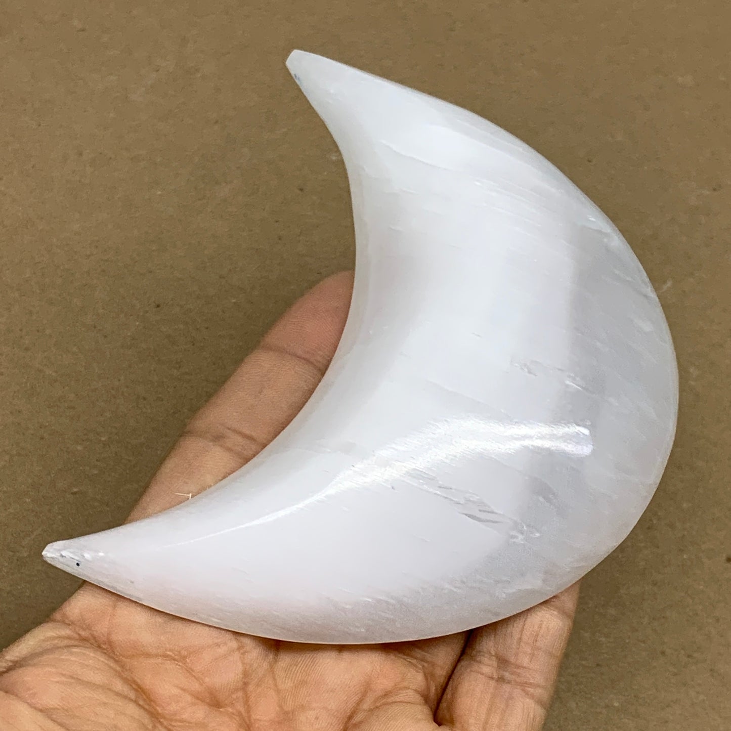 181g, 4.2"x2.2"x0.9", Selenite Crescent Moon Crystal (Satin Spar), B36274
