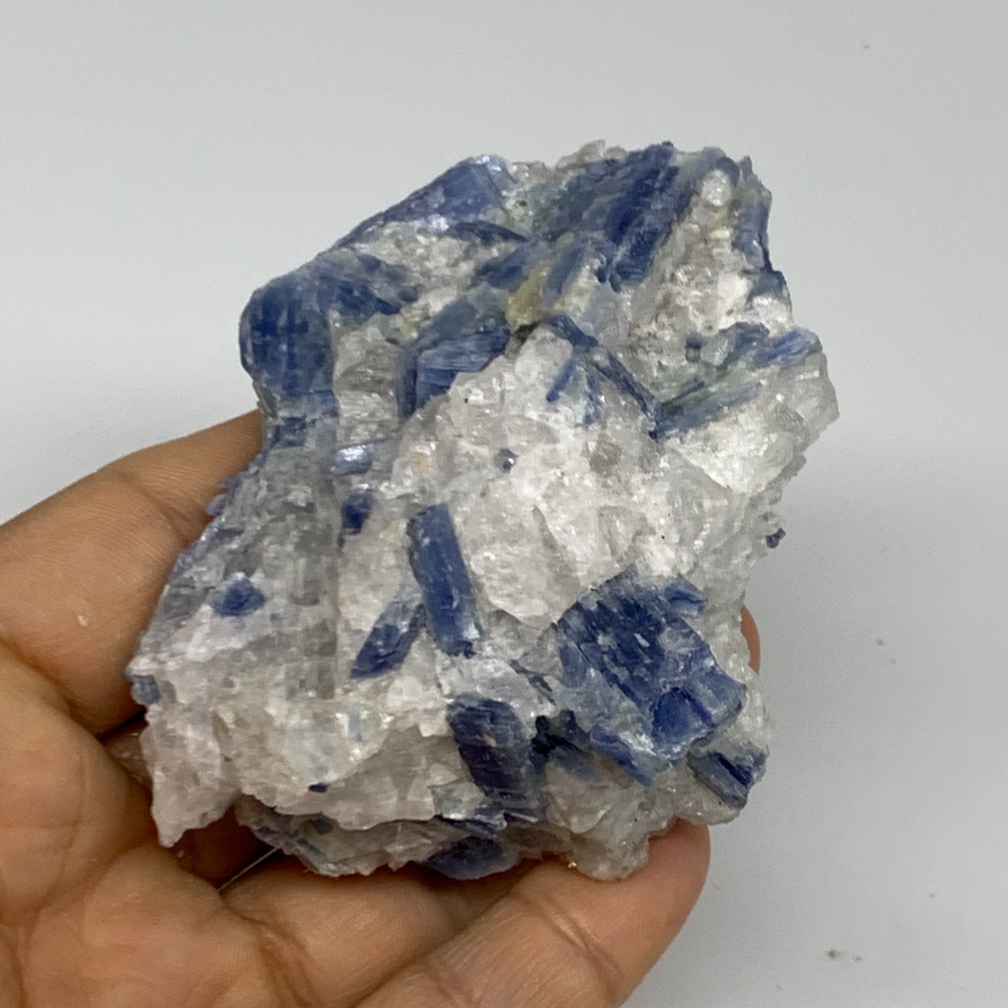 188.7g, 3.5"x2.2"x1.4",Blue Kyanite Quartz  Mineral Specimen @Brazil, B32866