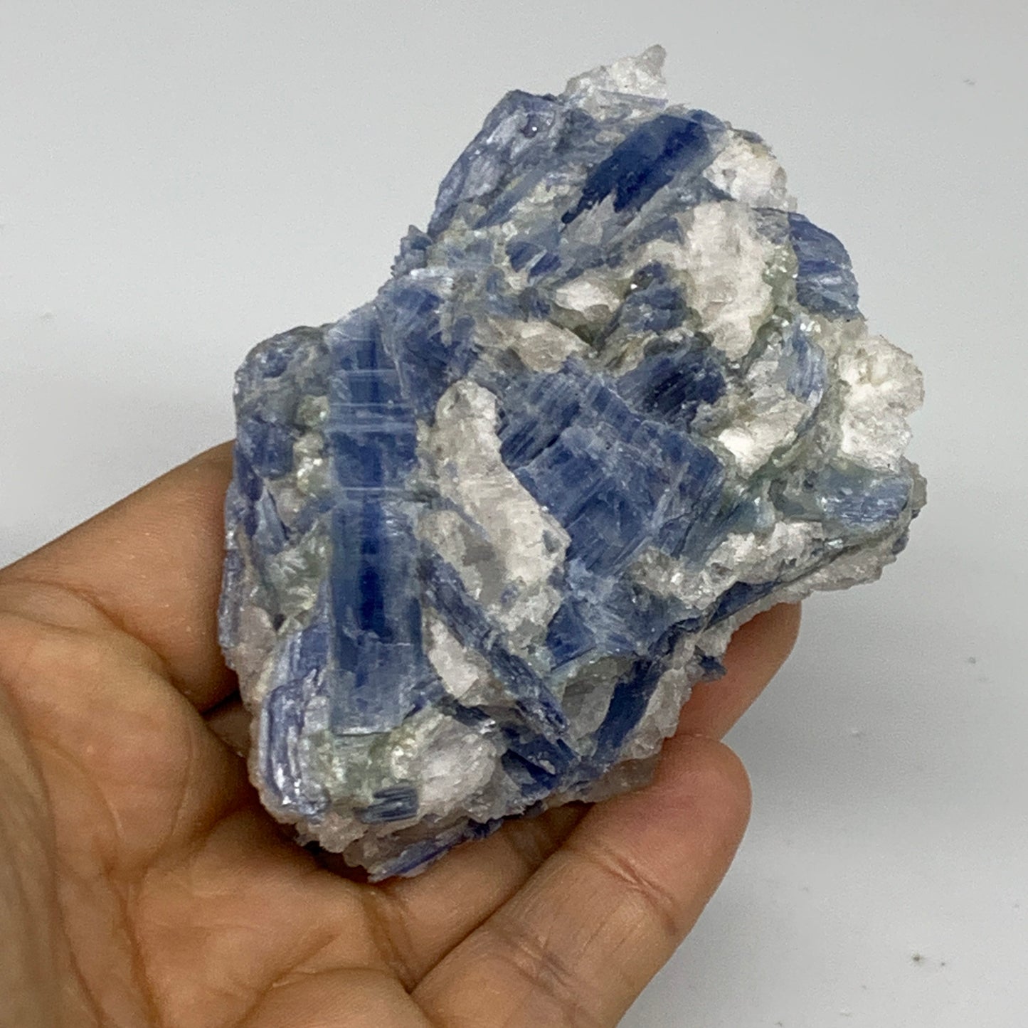 188.7g, 3.5"x2.2"x1.4",Blue Kyanite Quartz  Mineral Specimen @Brazil, B32866