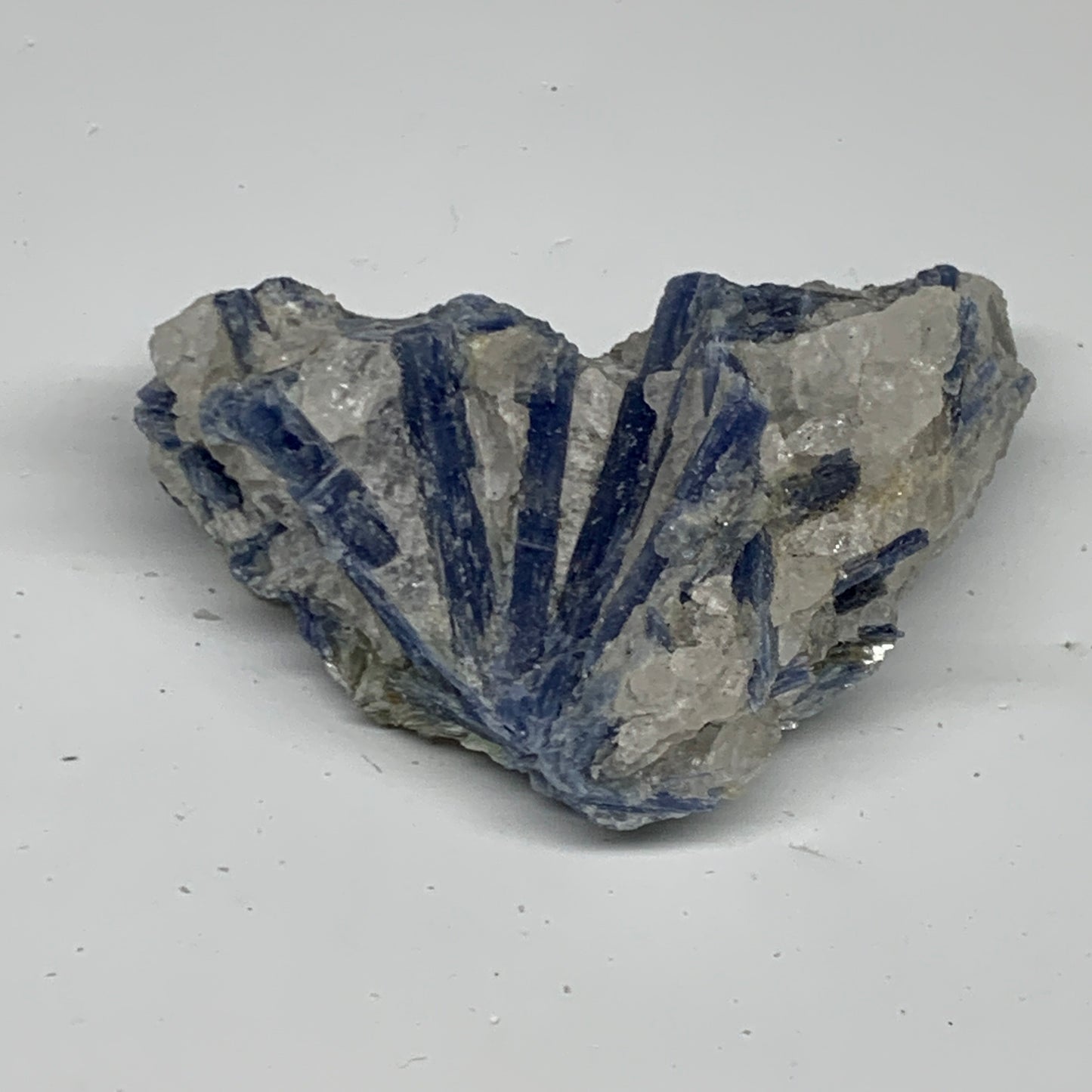303.4g, 3.1"x4"x1.5",Blue Kyanite Quartz  Mineral Specimen @Brazil, B32868