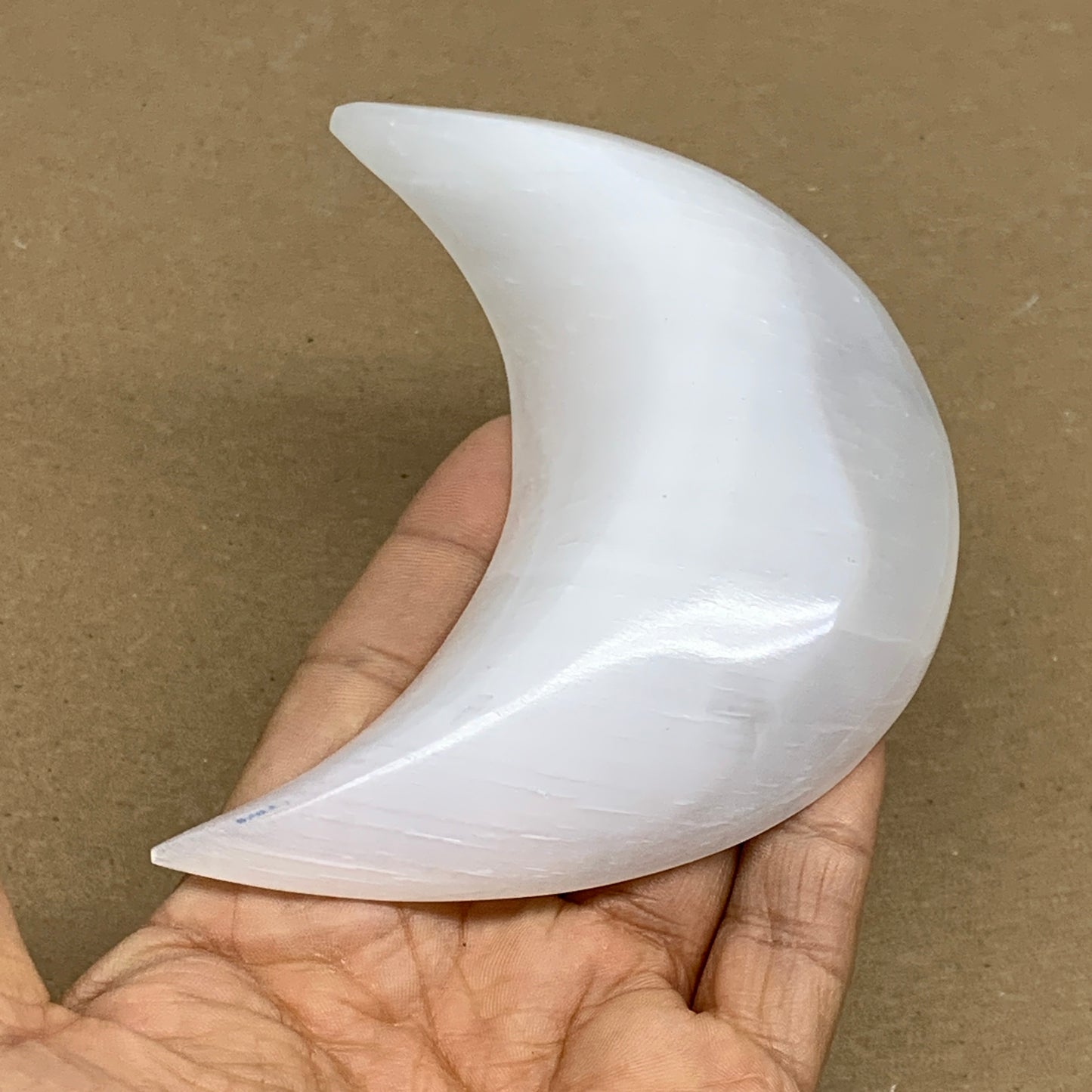 181g, 4.4"x2.1"x0.9", Selenite Crescent Moon Crystal (Satin Spar), B36277