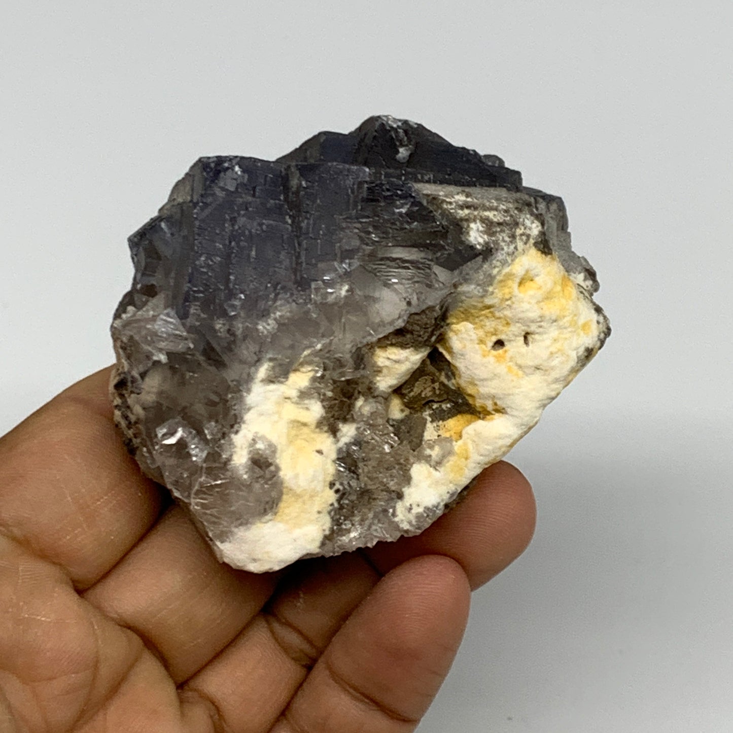 161.4g,2.4"x1.9"x1.8.",Blue Fluorite Crystal Mineral Specimen @Pakistan,B27716