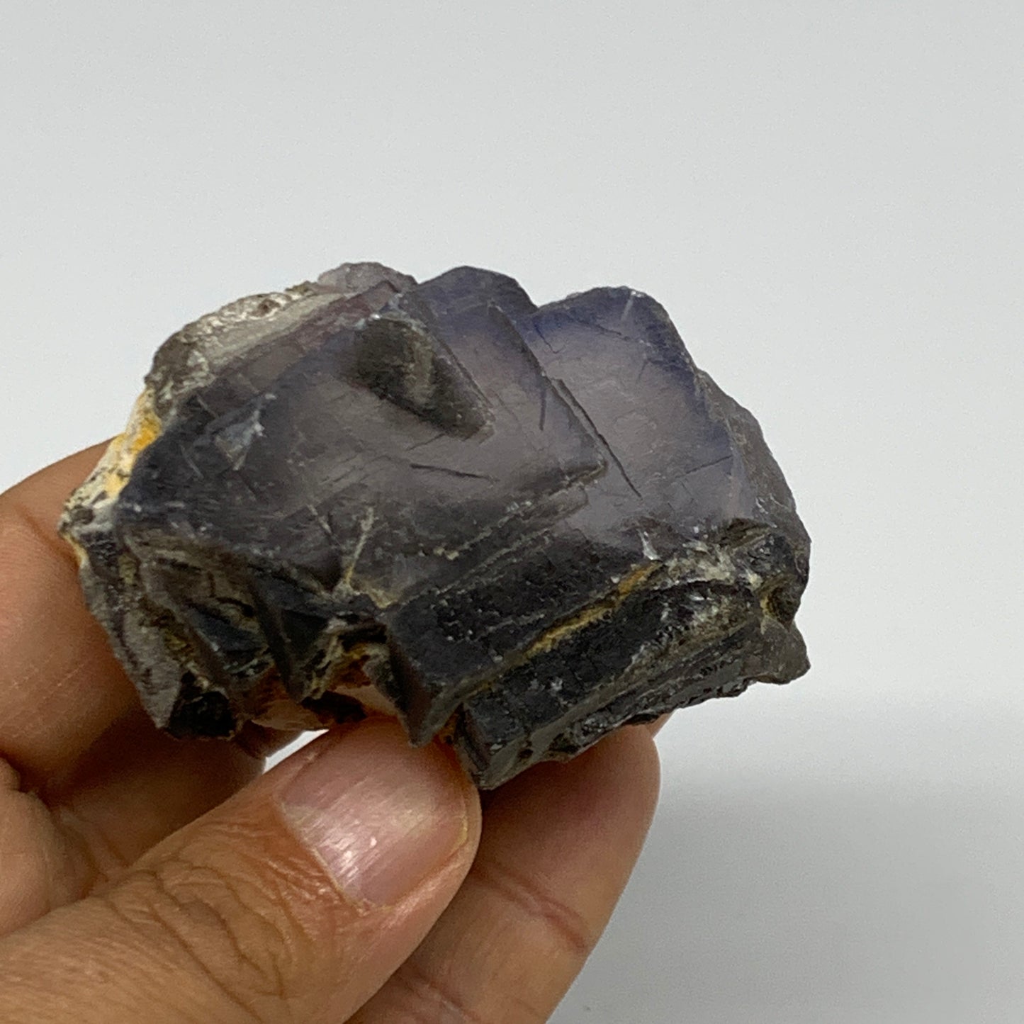 161.4g,2.4"x1.9"x1.8.",Blue Fluorite Crystal Mineral Specimen @Pakistan,B27716