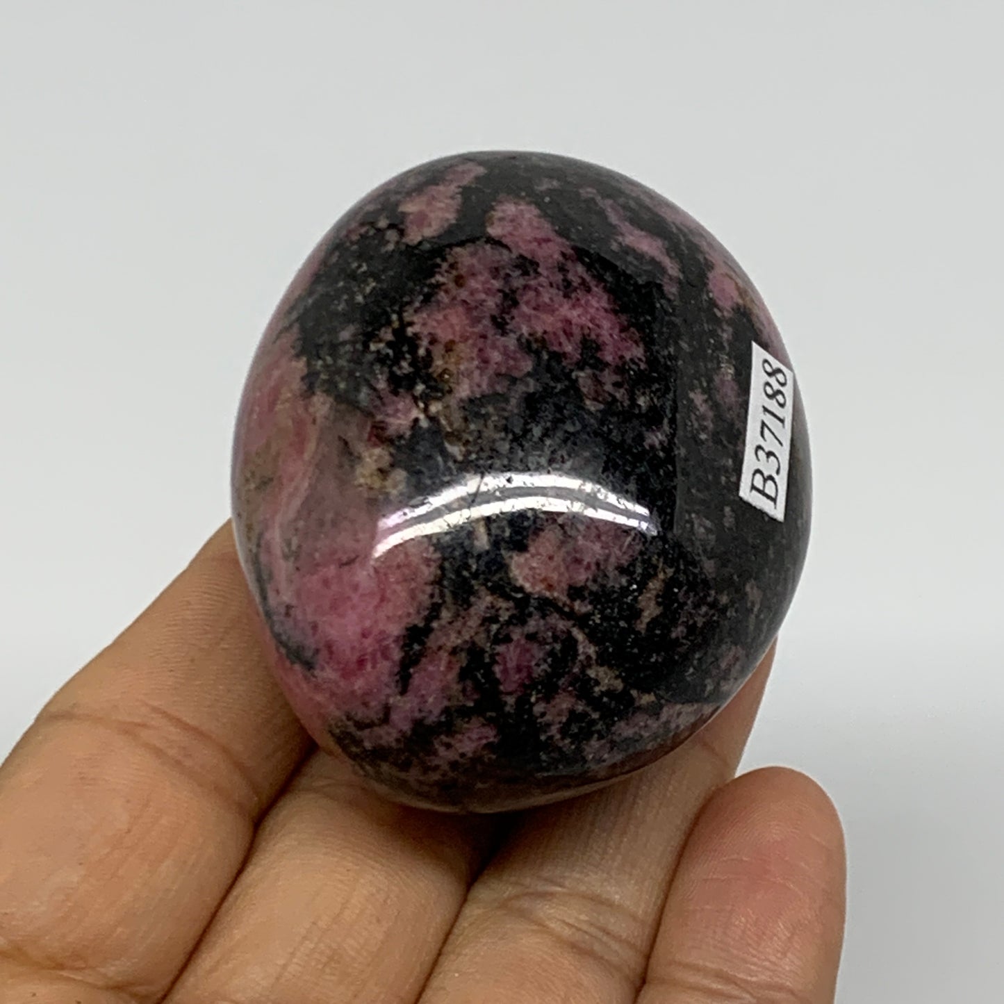 163g, 2.2"x1.8"x1.3", Rhodonite Palm-Stone Polished Reiki @Madagascar,B37188