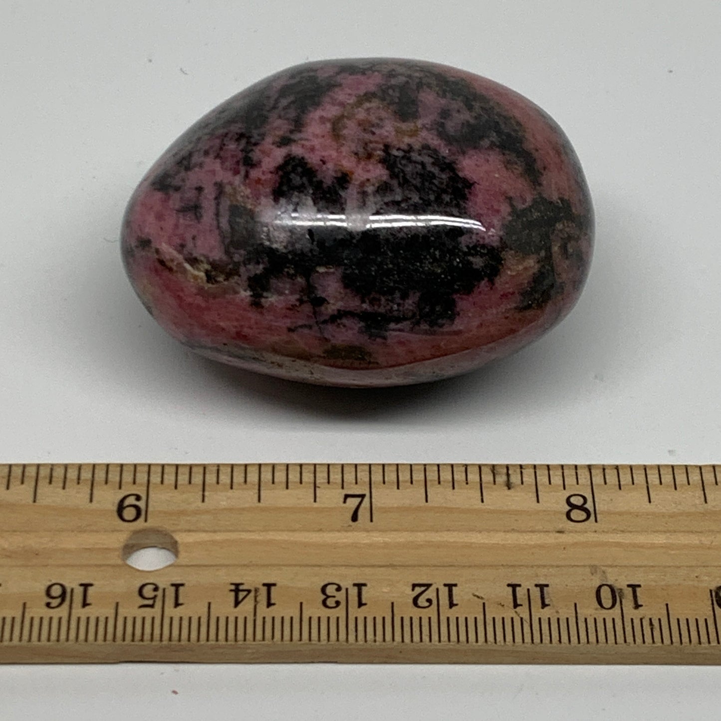 163g, 2.2"x1.8"x1.3", Rhodonite Palm-Stone Polished Reiki @Madagascar,B37188