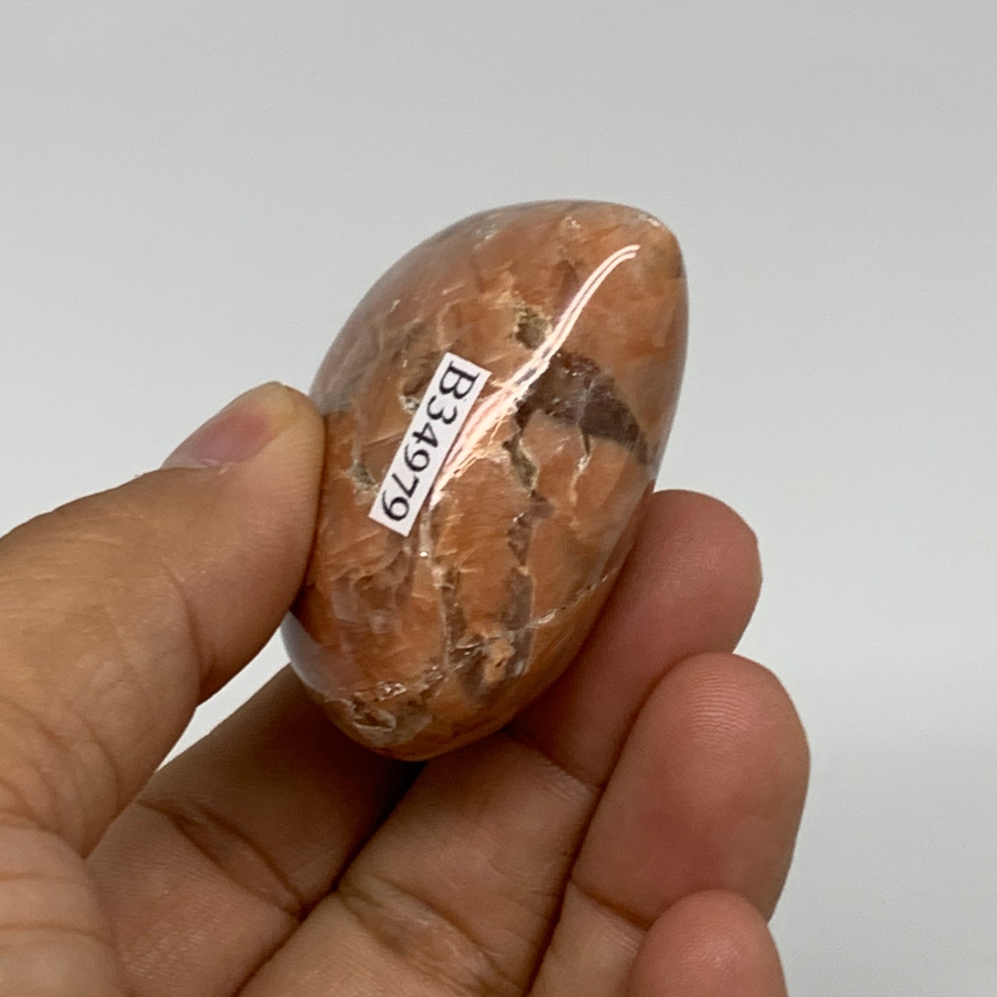 79.3g, 1.9"x2.1"x1", Peach Moonstone Heart Crystal Polished, B34979