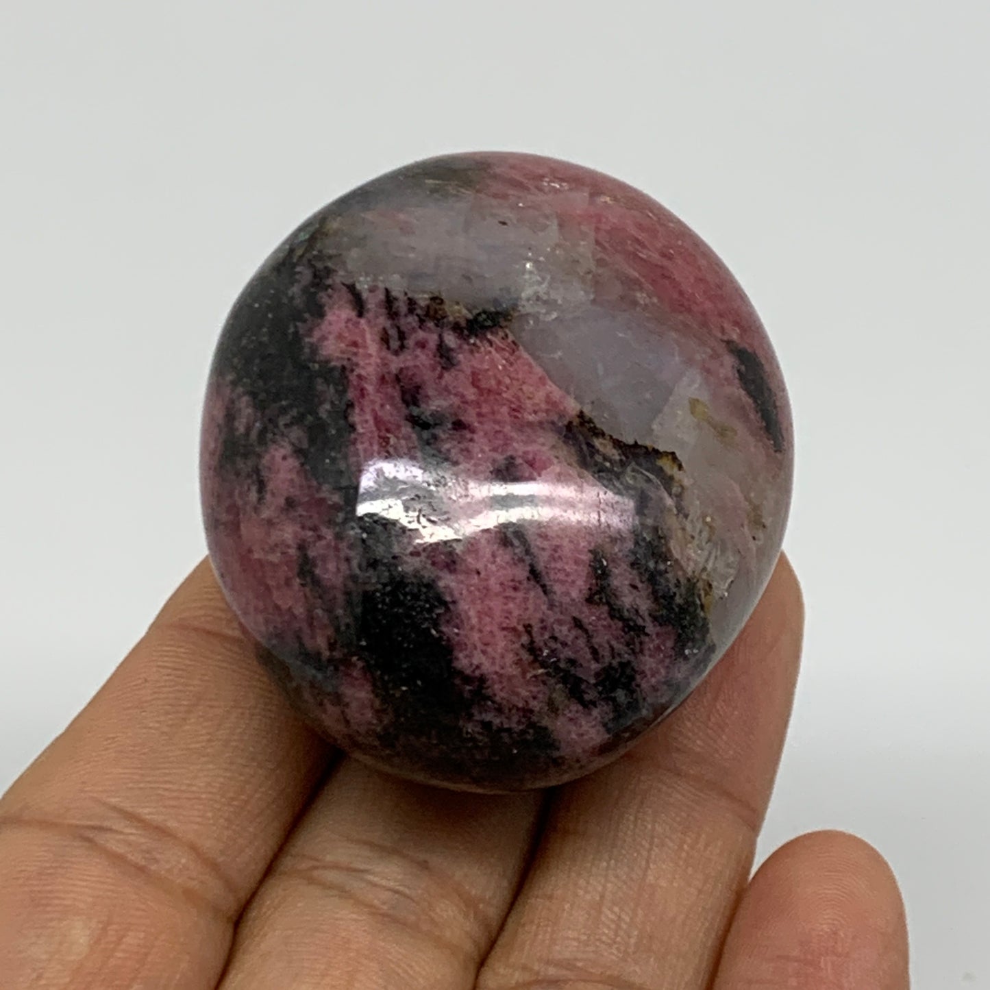 107.3g, 2"x1.7"x1.1", Rhodonite Palm-Stone Polished Reiki @Madagascar,B37190
