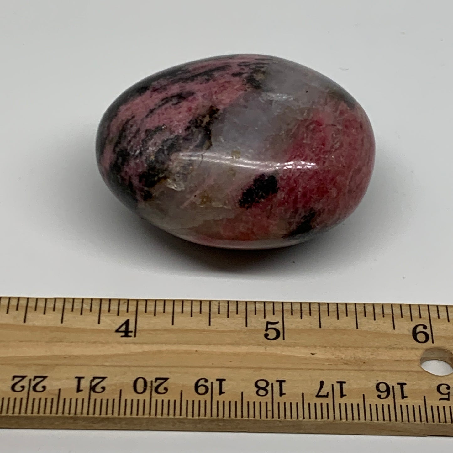 107.3g, 2"x1.7"x1.1", Rhodonite Palm-Stone Polished Reiki @Madagascar,B37190