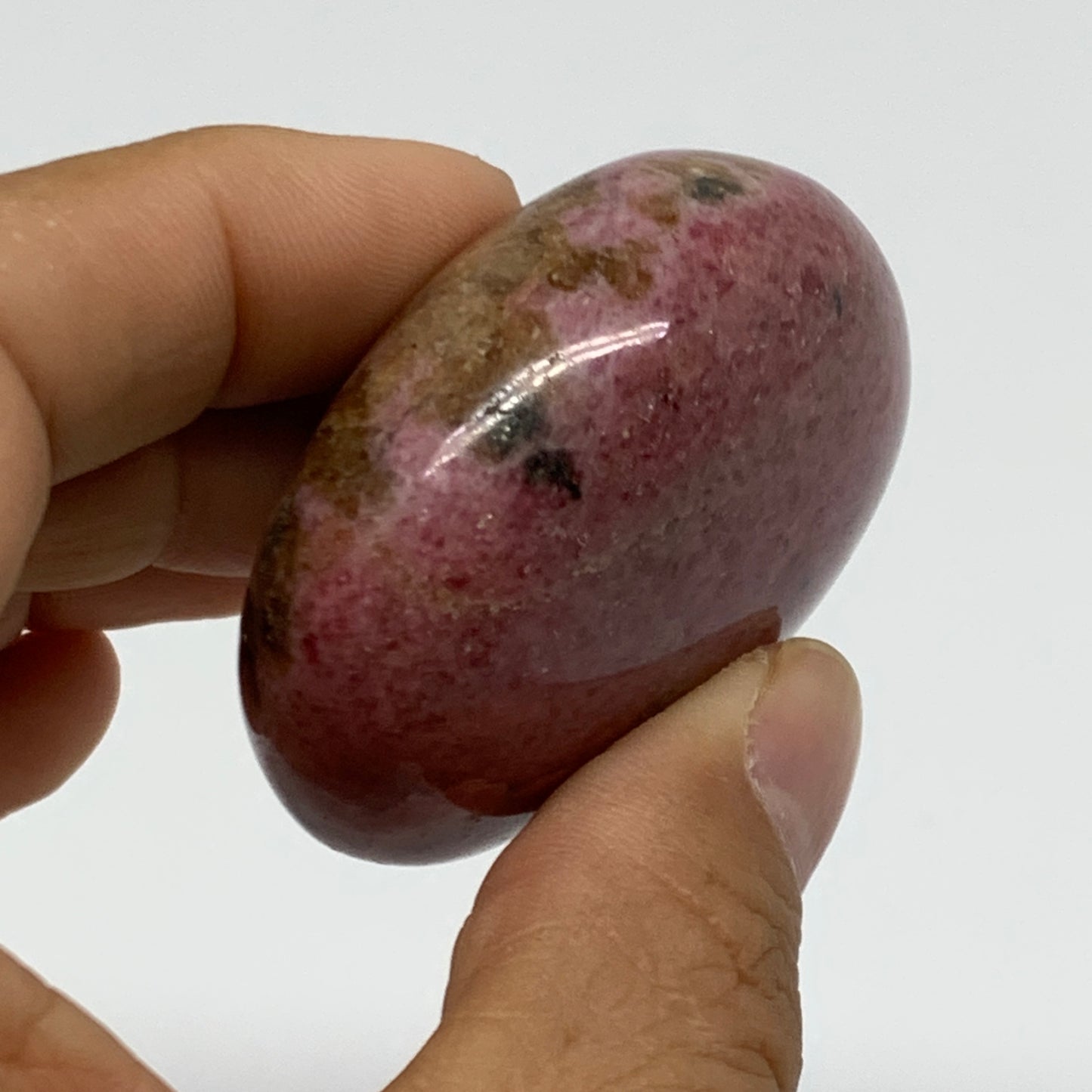 118.6g, 2"x1.8"x1", Rhodonite Palm-Stone Polished Reiki @Madagascar,B37193