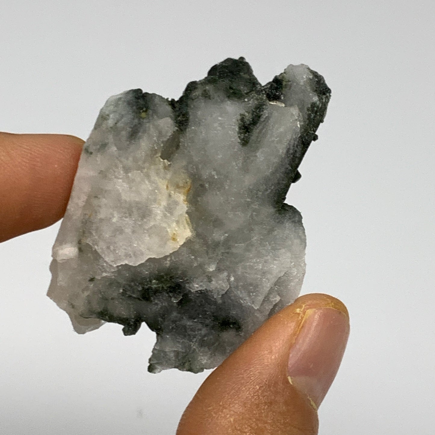 26.5g, 1.9"x1.4"x0.6", Chlorine Quartz Crystal Mineral,Specimen Terminated,B2773