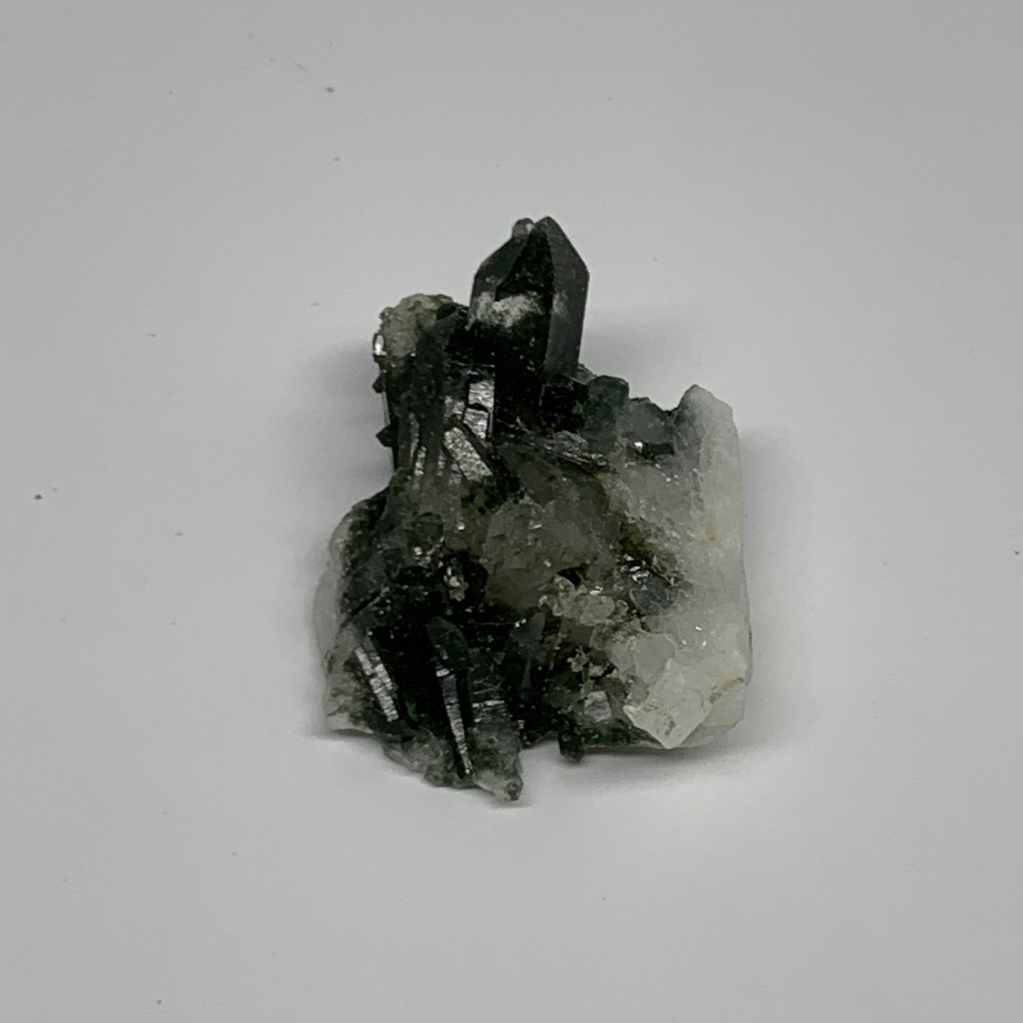 26.5g, 1.9"x1.4"x0.6", Chlorine Quartz Crystal Mineral,Specimen Terminated,B2773