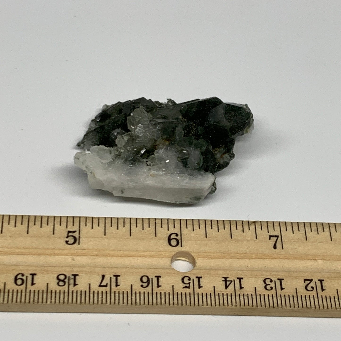 26.5g, 1.9"x1.4"x0.6", Chlorine Quartz Crystal Mineral,Specimen Terminated,B2773