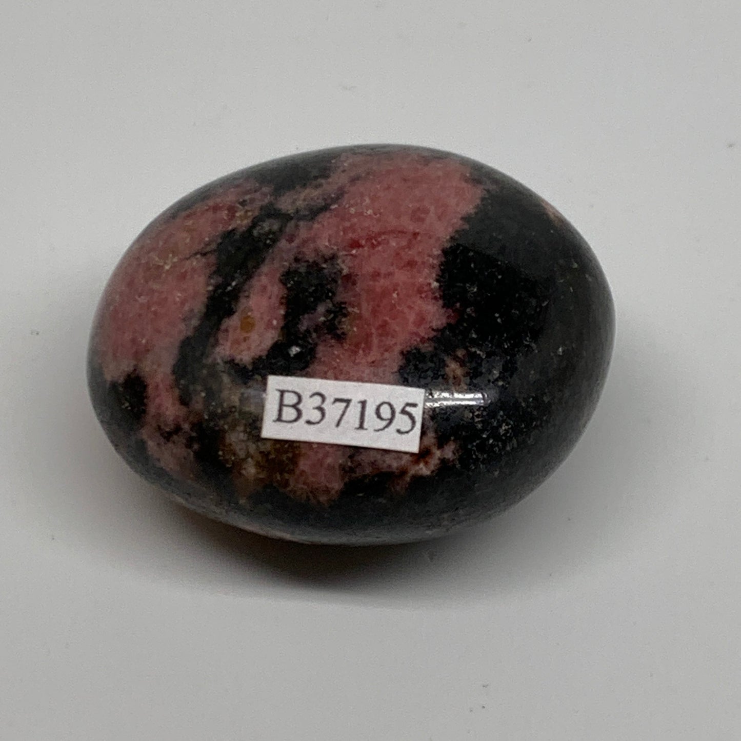 122g, 1.9"x1.8"x1.1", Rhodonite Palm-Stone Polished Reiki @Madagascar,B37195