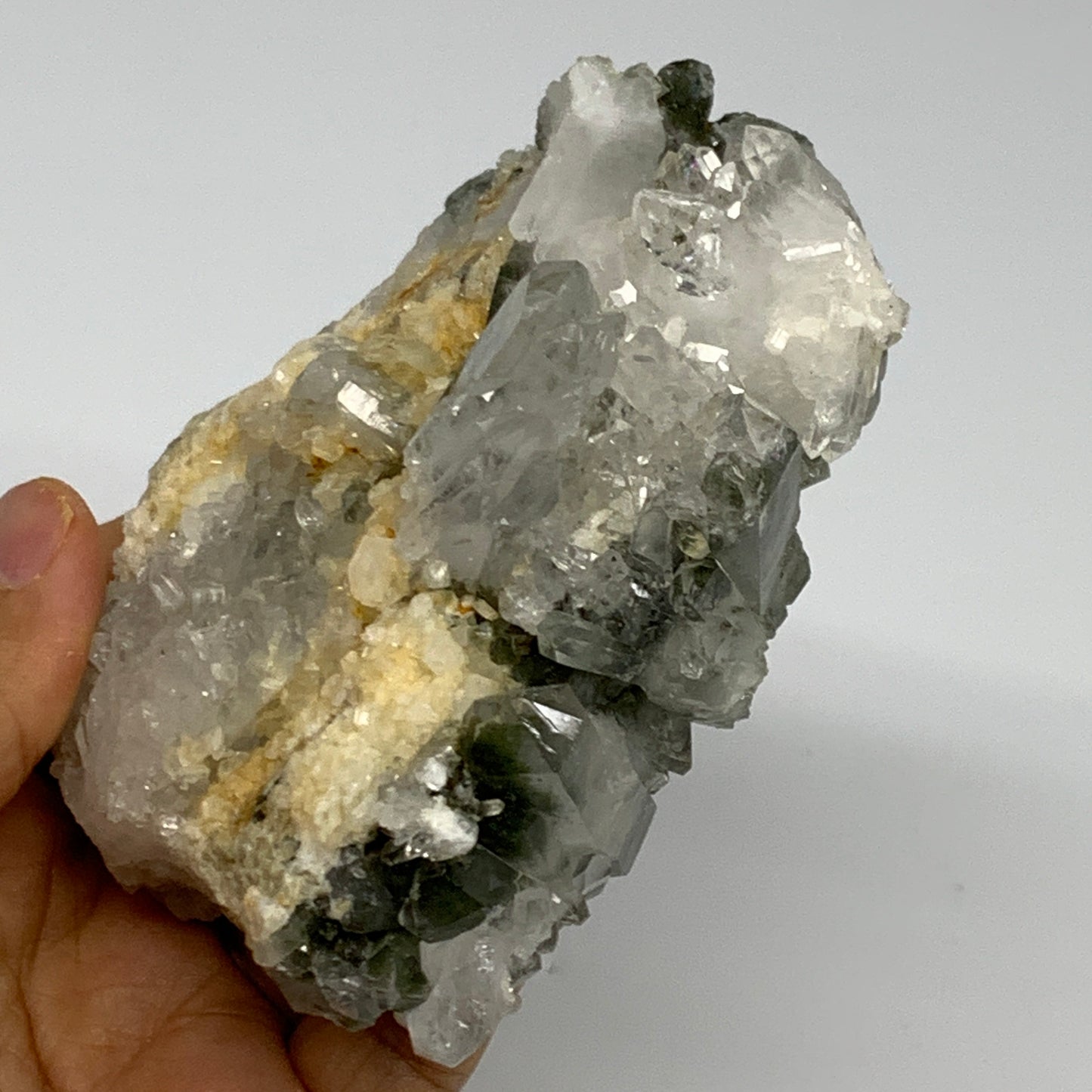 0.76 lbs, 4"x3.3"x0.7", Chlorine Quartz Crystal Mineral,Specimen Terminated,B277