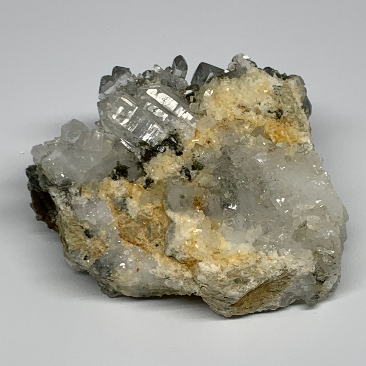 0.76 lbs, 4"x3.3"x0.7", Chlorine Quartz Crystal Mineral,Specimen Terminated,B277