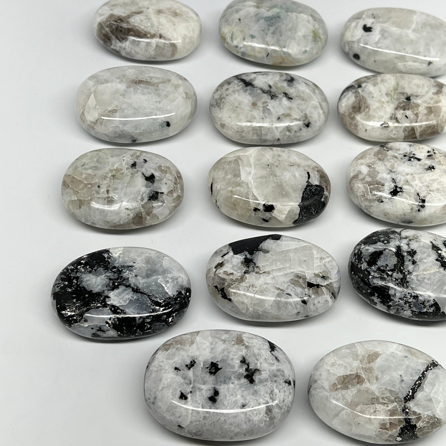 2.2 lb, 2"-2.3", 14 pcs, Rainbow Moonstone Palm-Stone Polished Crystal,B21350
