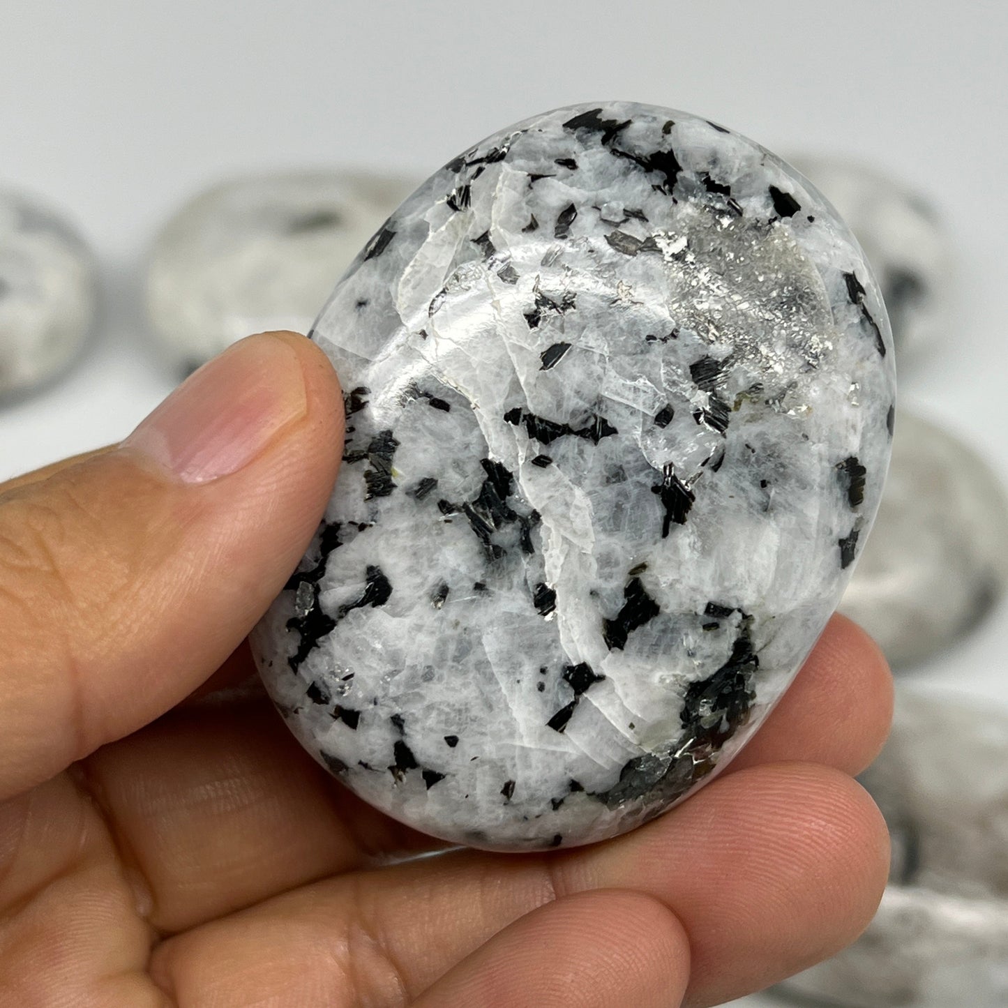 2.2 lb, 1.9"-2.4", 13 pcs, Rainbow Moonstone Palm-Stone Polished Crystal,B21351