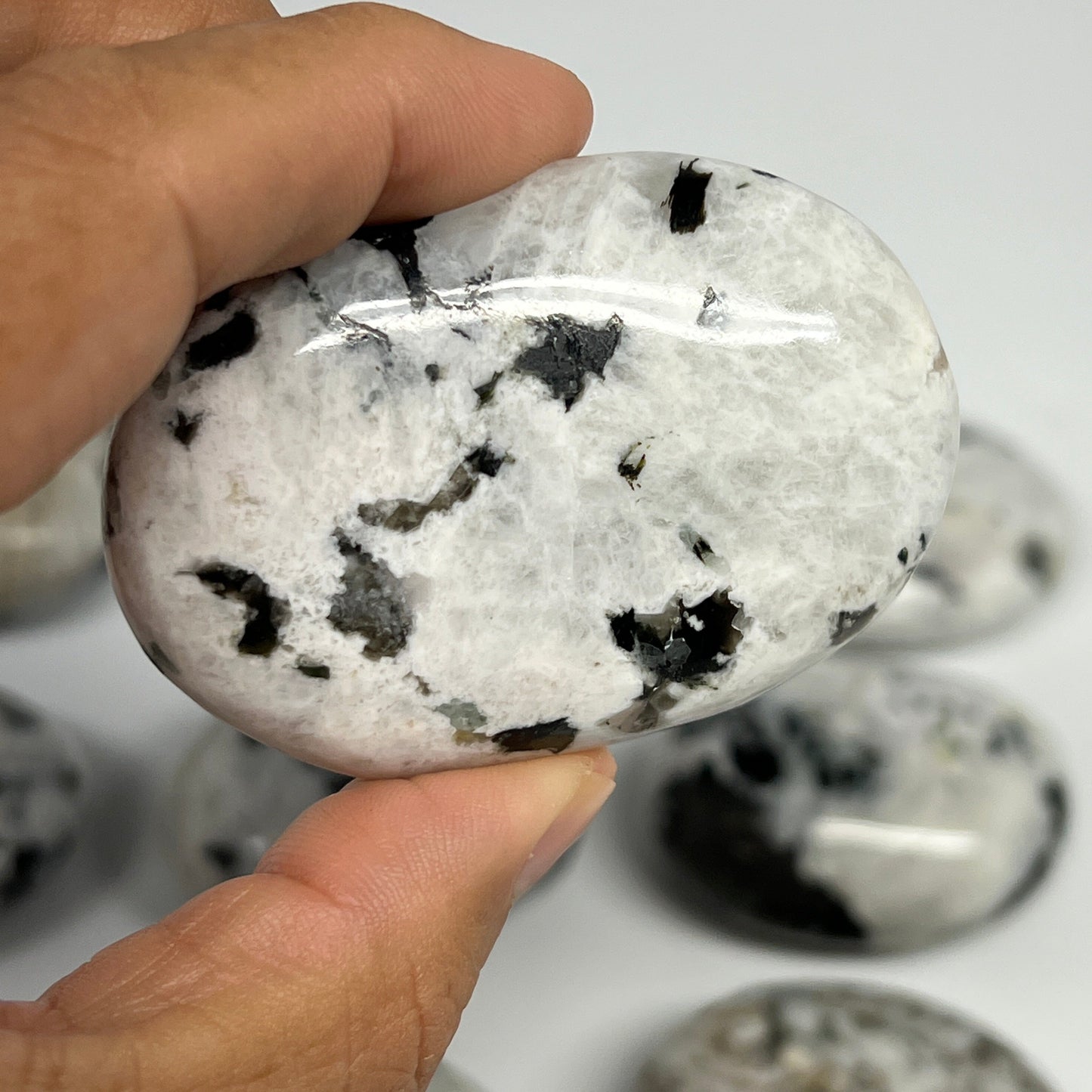 2.2 lb, 1.8"-2.5", 14 pcs, Rainbow Moonstone Palm-Stone Polished Crystal,B21353