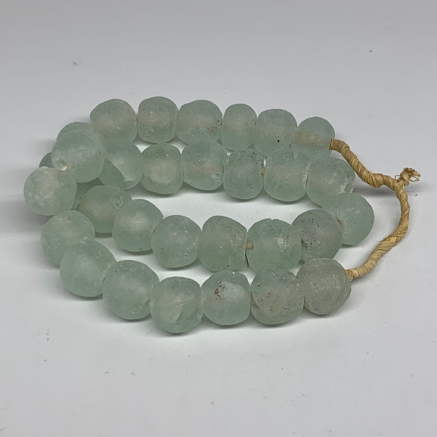 0.94 lbs, 15mm-21mm, 1 Strand, 31 beads, Green/Blue Sea Glass Beads, B35709