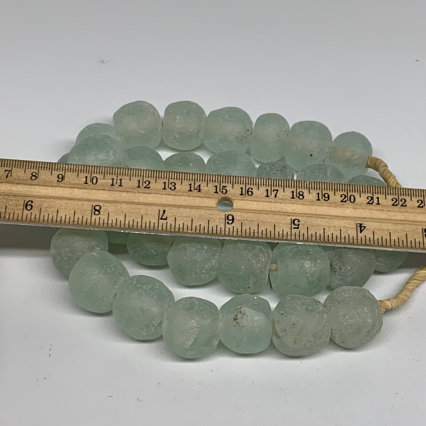 0.94 lbs, 15mm-21mm, 1 Strand, 31 beads, Green/Blue Sea Glass Beads, B35709