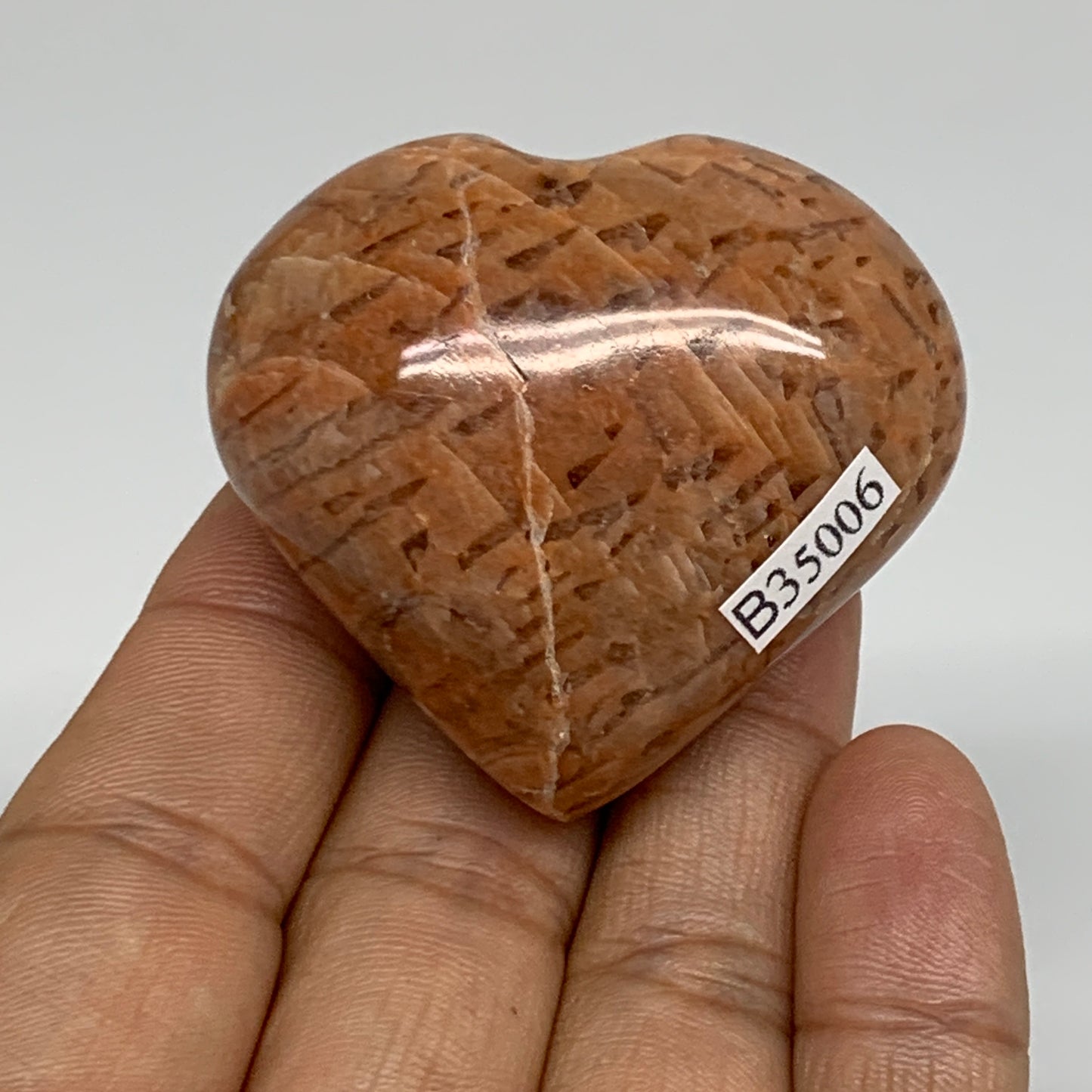 70.8g, 1.8"x2"x1", Peach Moonstone Heart Crystal Polished, B35006