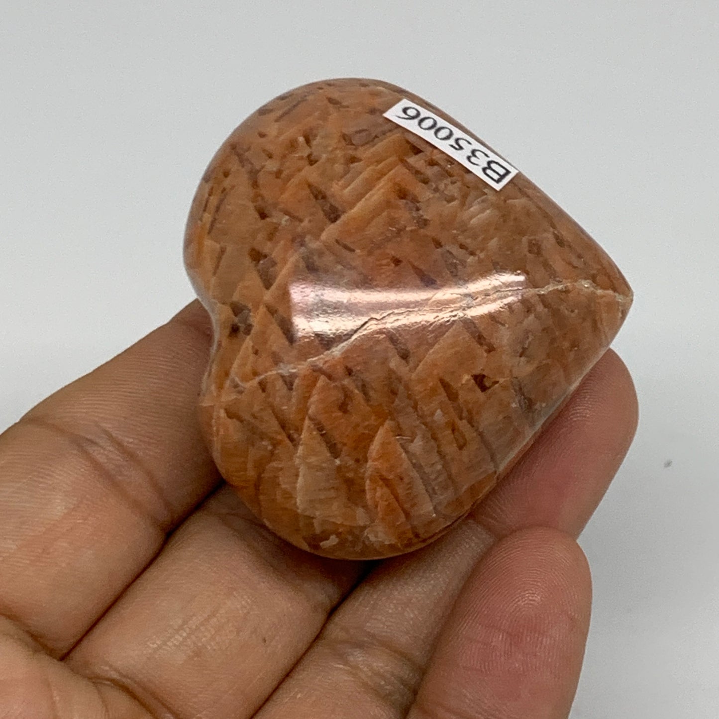 70.8g, 1.8"x2"x1", Peach Moonstone Heart Crystal Polished, B35006