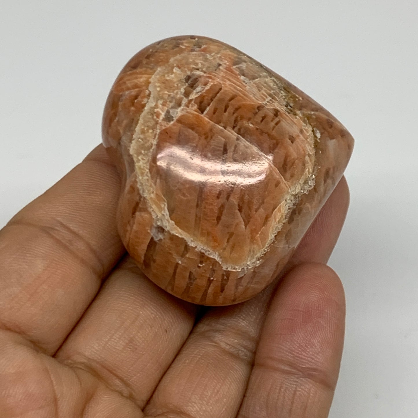 70.8g, 1.8"x2"x1", Peach Moonstone Heart Crystal Polished, B35006