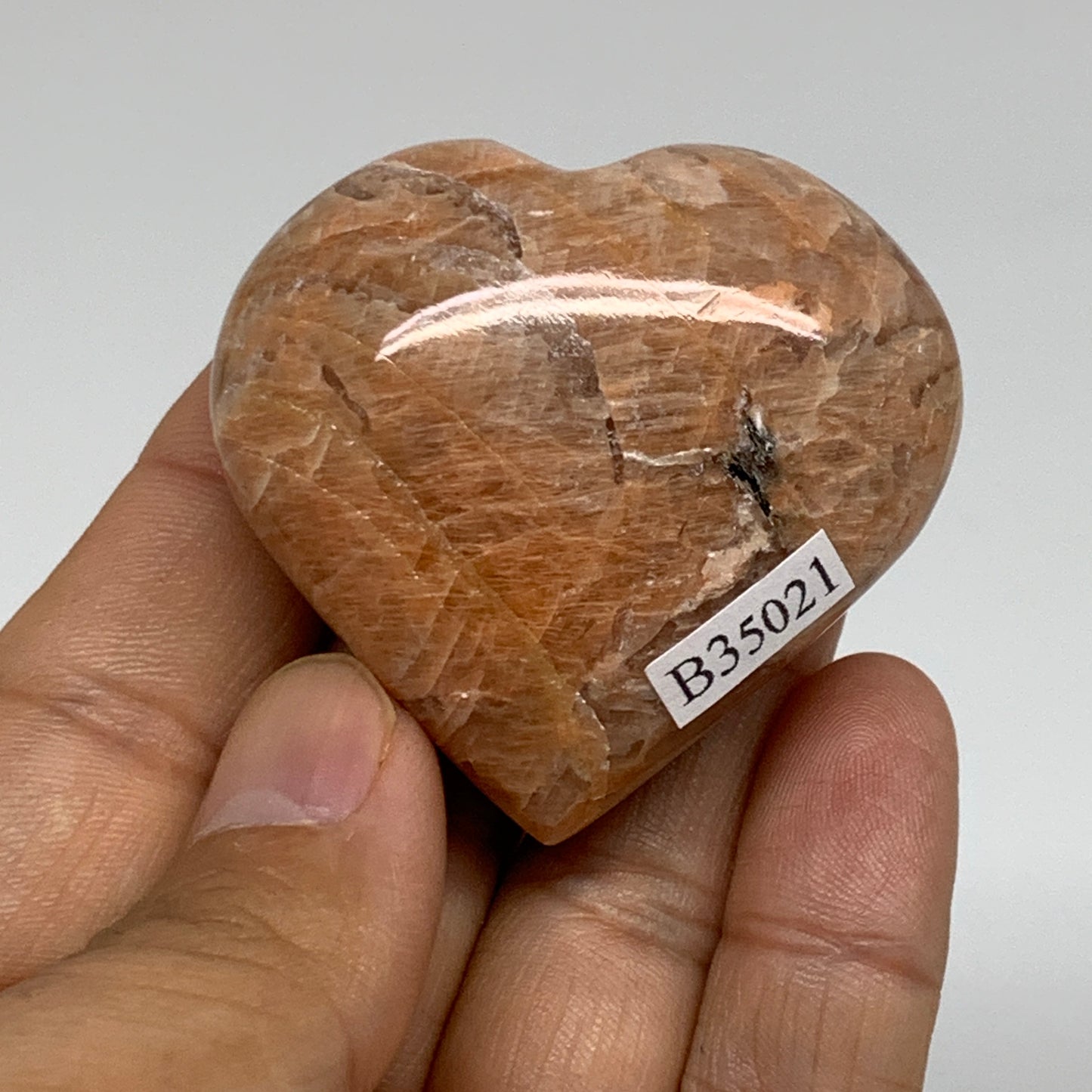68.7g, 1.8"x1.9"x1", Peach Moonstone Heart Crystal Polished, B35021