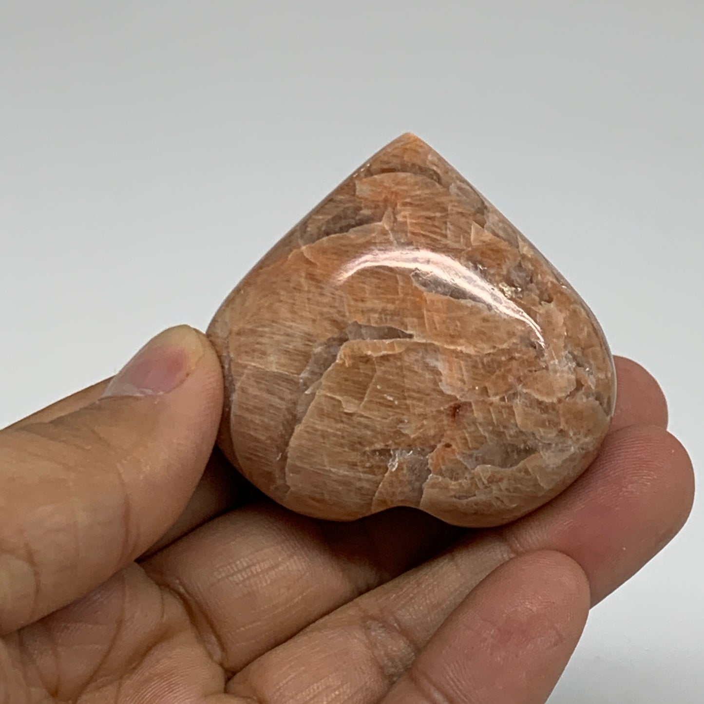 68.7g, 1.8"x1.9"x1", Peach Moonstone Heart Crystal Polished, B35021