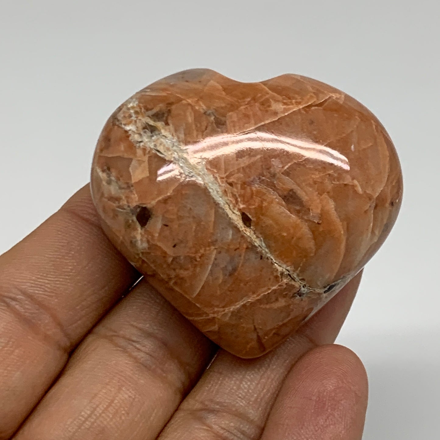 68.9g, 1.7"x1.9"x1", Peach Moonstone Heart Crystal Polished, B35013
