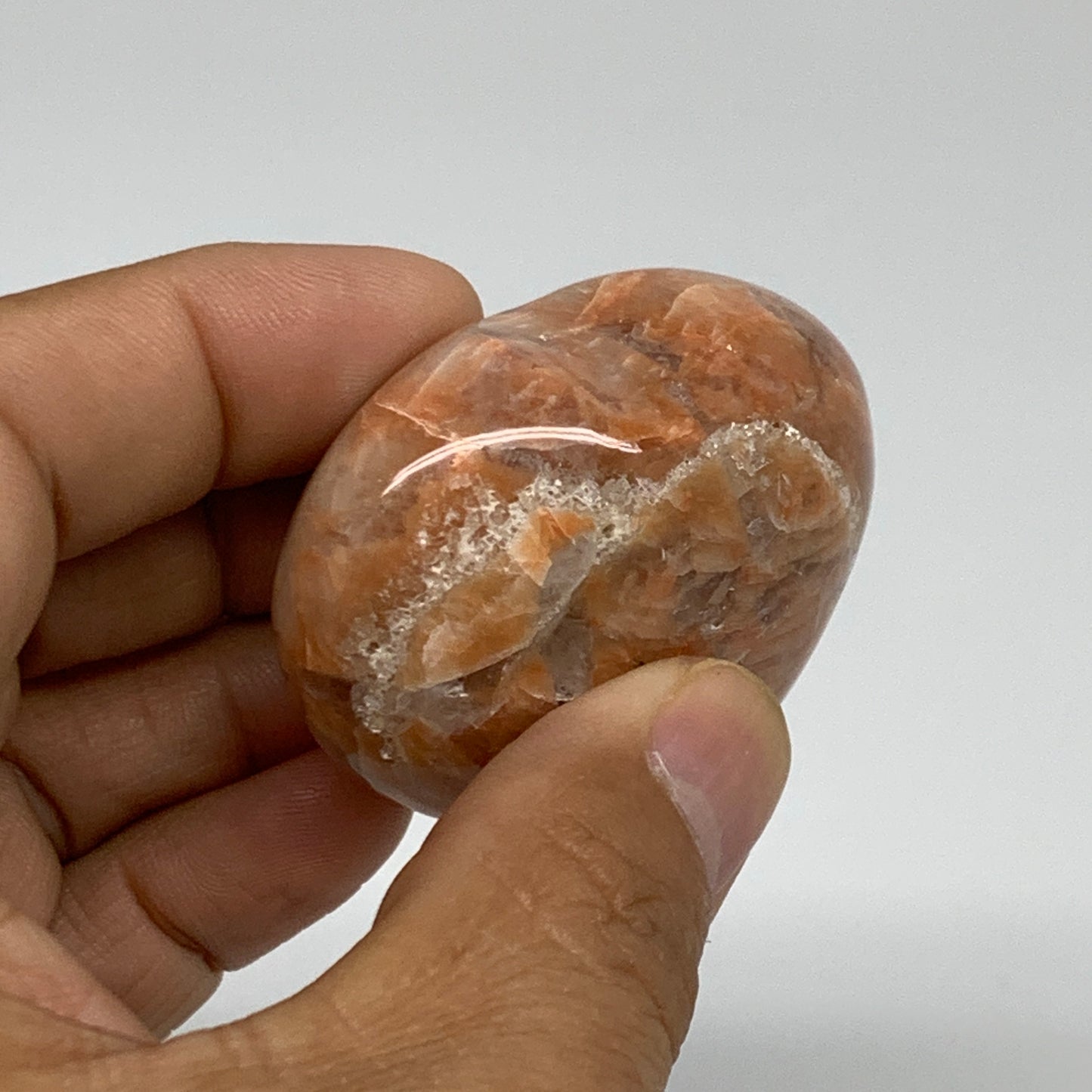 79.4g, 1.8"x1.9"x1.1", Peach Moonstone Heart Crystal Polished, B35016