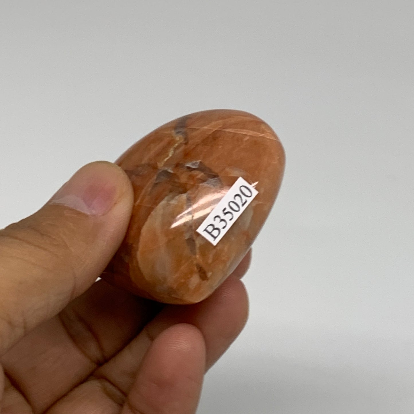 67.9g, 1.8"x2"x0.9", Peach Moonstone Heart Crystal Polished, B35020