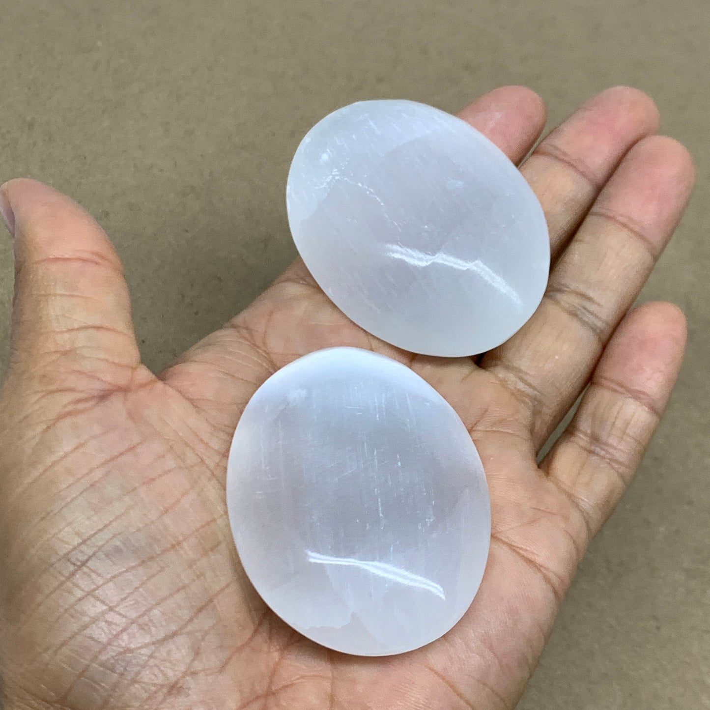 1pc, 2.2"x1.6"x0.7", White Selenite Palmstone Crystal Pillow Reiki, B36289