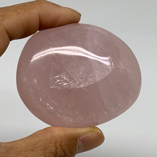 122.7g , 2.4"x2"x1", Natural Pink Rose Quartz Palm-stone Crystal, B37248