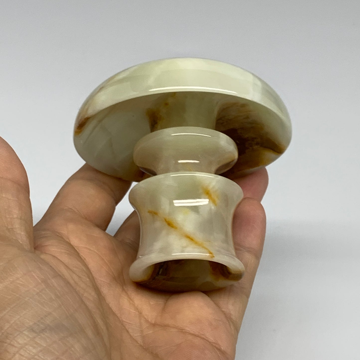 186g, 2.6"x1.4"x2.9", Natural Green Onyx Candle Holder Gemstone Carved, B32228