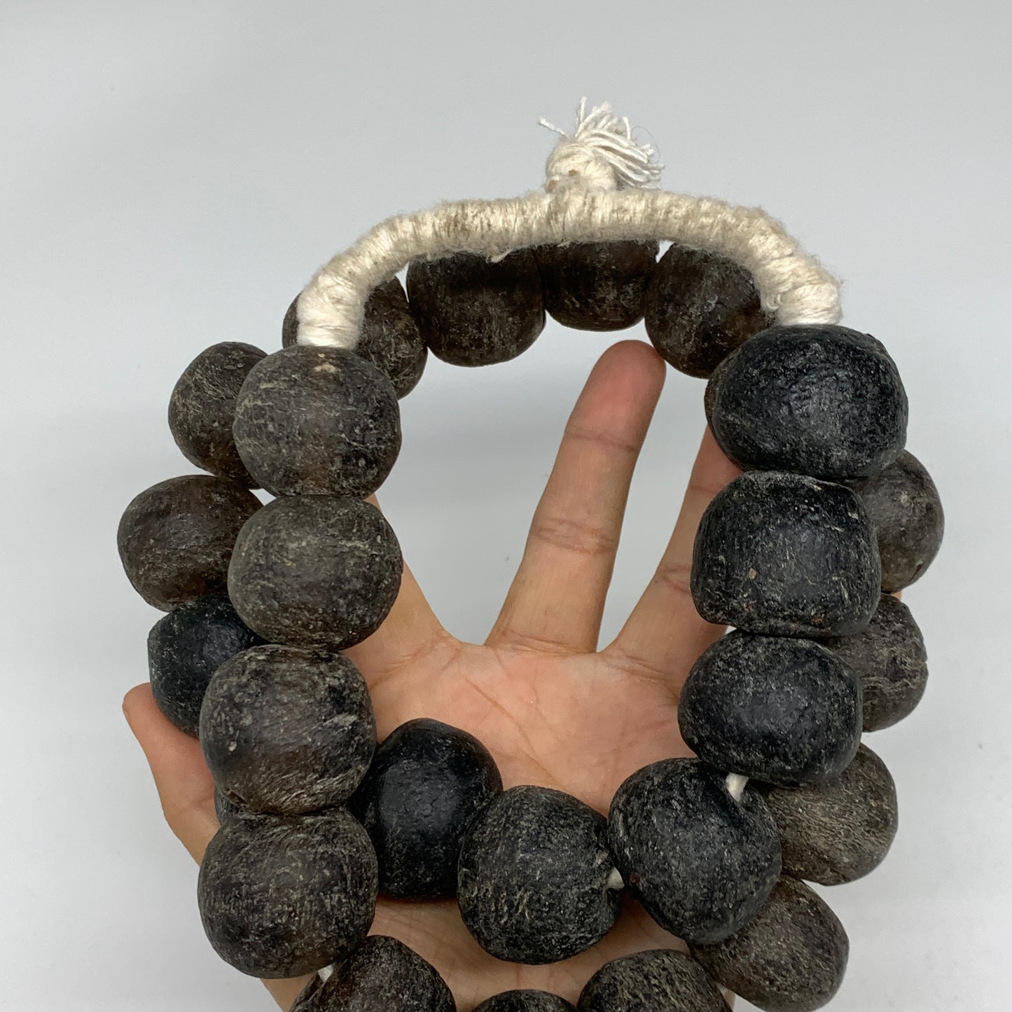 2.1 lbs, 22mm-27mm, 1 Strand, 26 beads, Green Round Sea Glass Beads , B35740