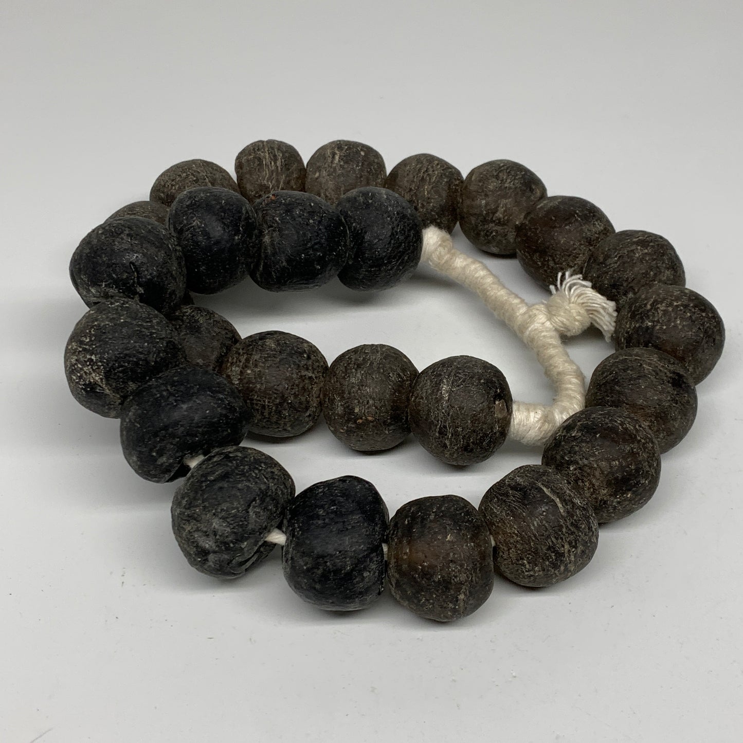 2.1 lbs, 22mm-27mm, 1 Strand, 26 beads, Green Round Sea Glass Beads , B35740