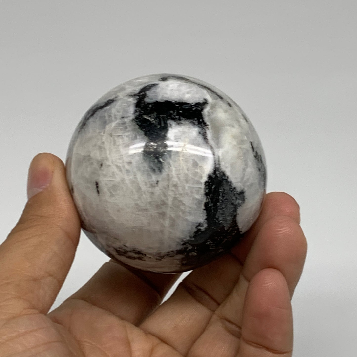 251.5g, 2.3"(57mm), Natural Rainbow Moonstone Sphere Ball Gemstone, B35032