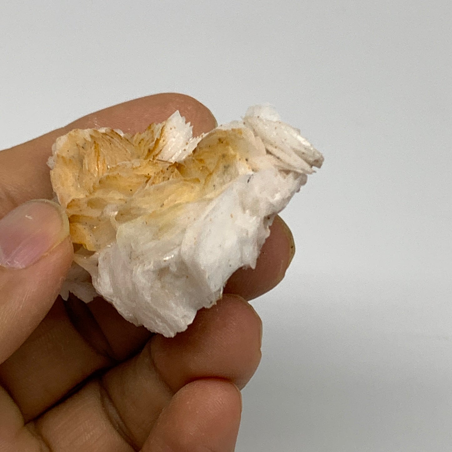 50.5g, 1.9"x1.5x0.6", Natural Golden Barite Mineral Specimen @Morocco, B33600
