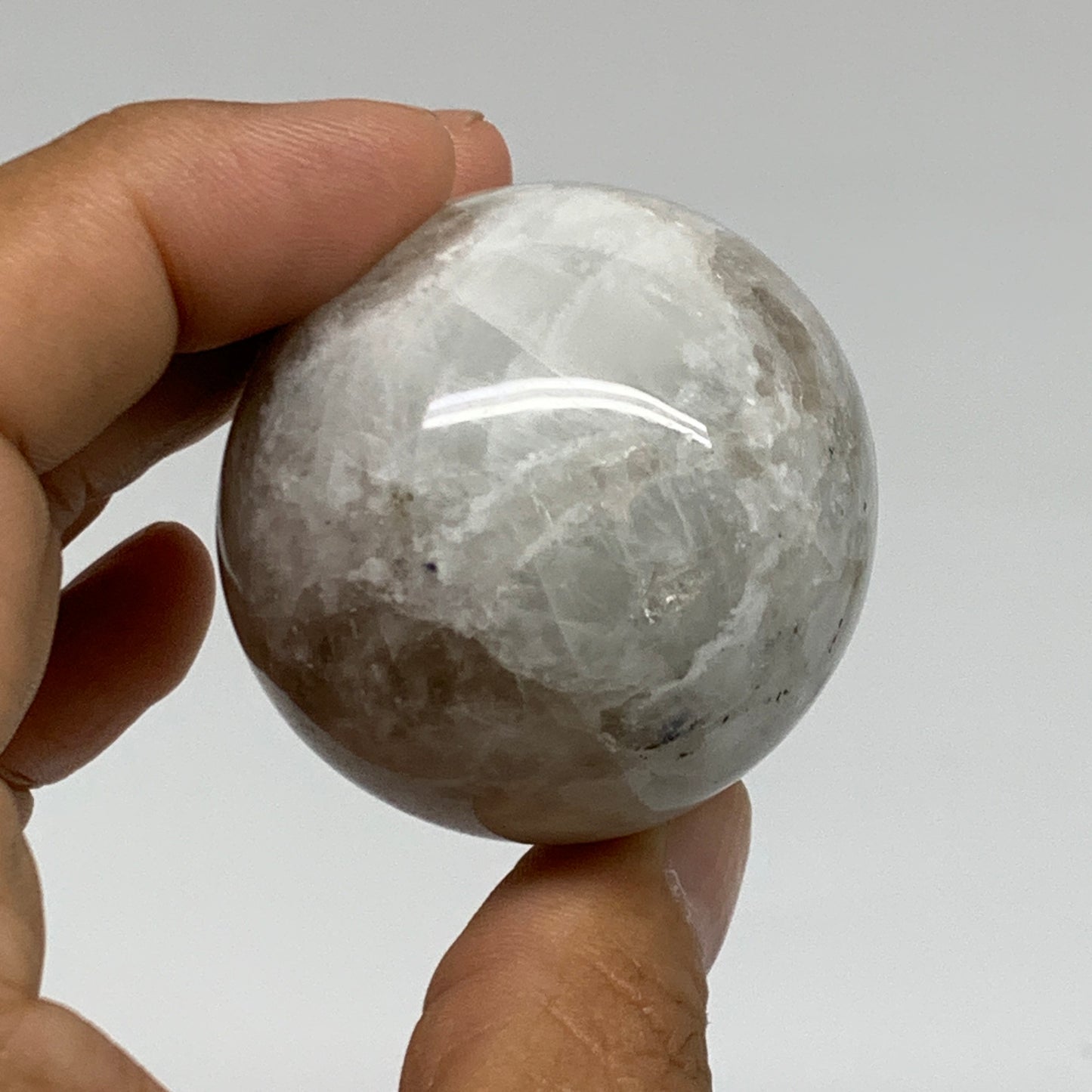 107.4g, 1.7"(43mm), Natural Rainbow Moonstone Sphere Ball Gemstone, B35036