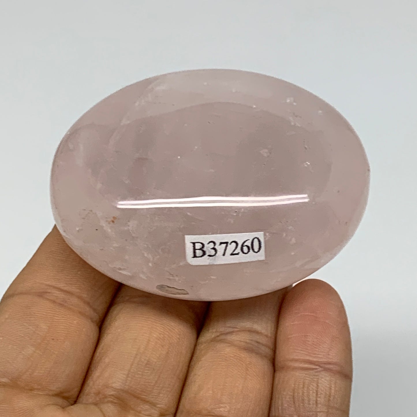 134.7g , 2.4"x1.9"x1.2", Natural Pink Rose Quartz Palm-stone Crystal, B37260