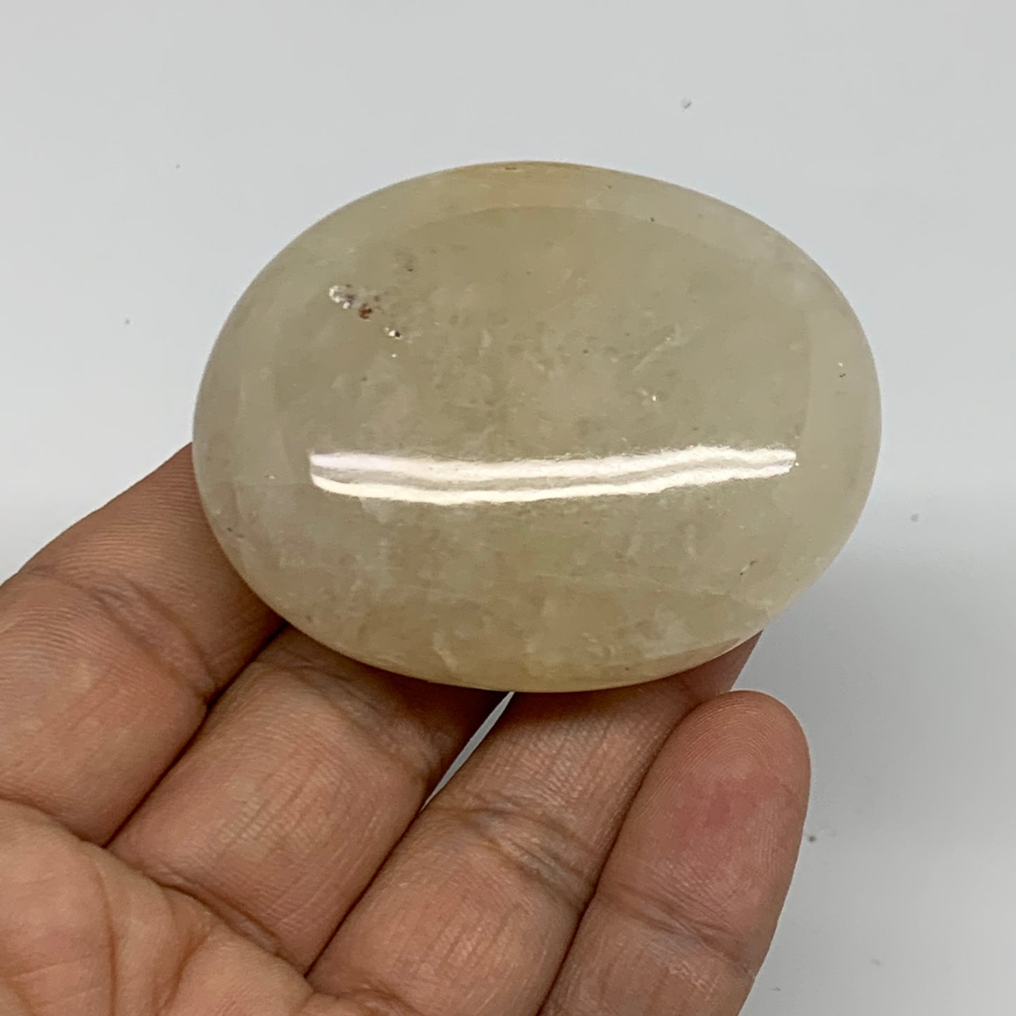 87.1g, 2.2"x1.8"x0.9", Yellow Aventurine Palm-Stone Crystal Stone, B35039