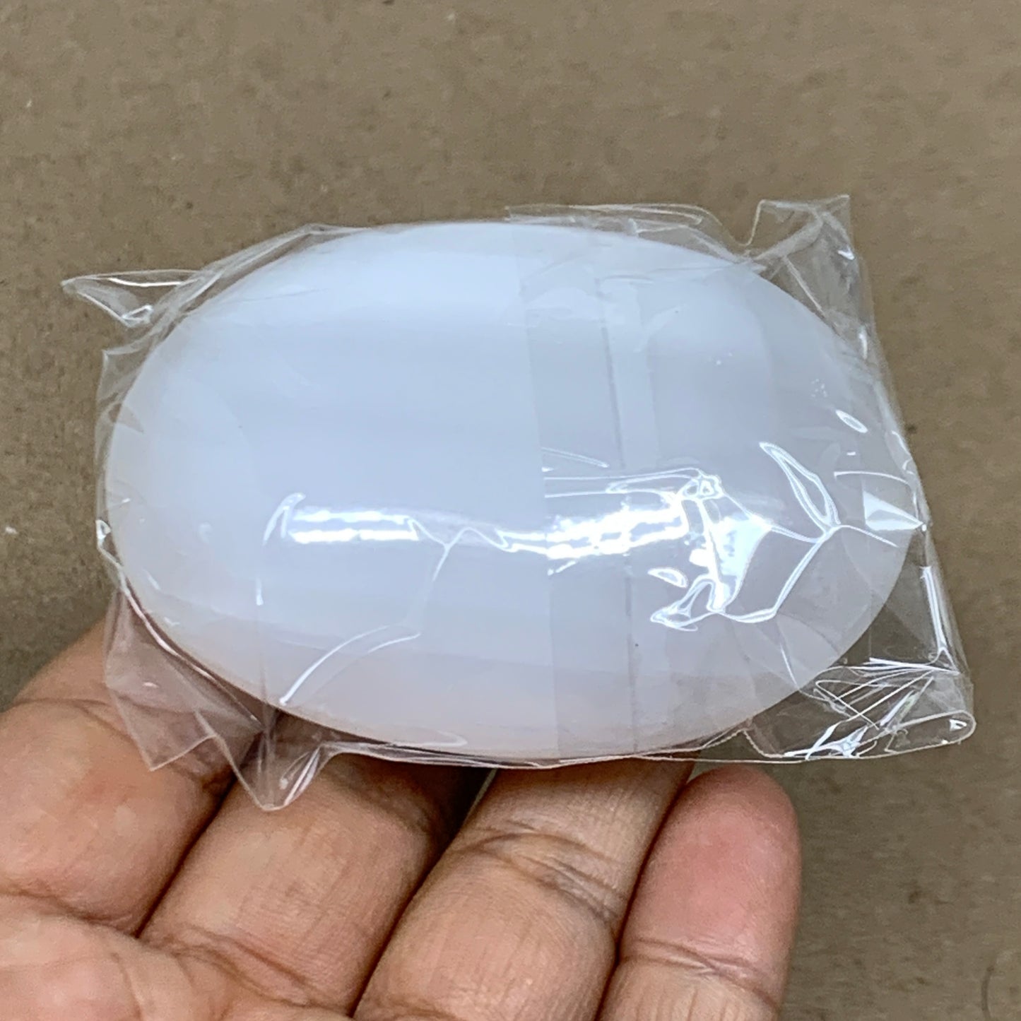 98g, 2.7"x1.9"x1", White Selenite Palmstone Crystal Pillow Reiki, B36310